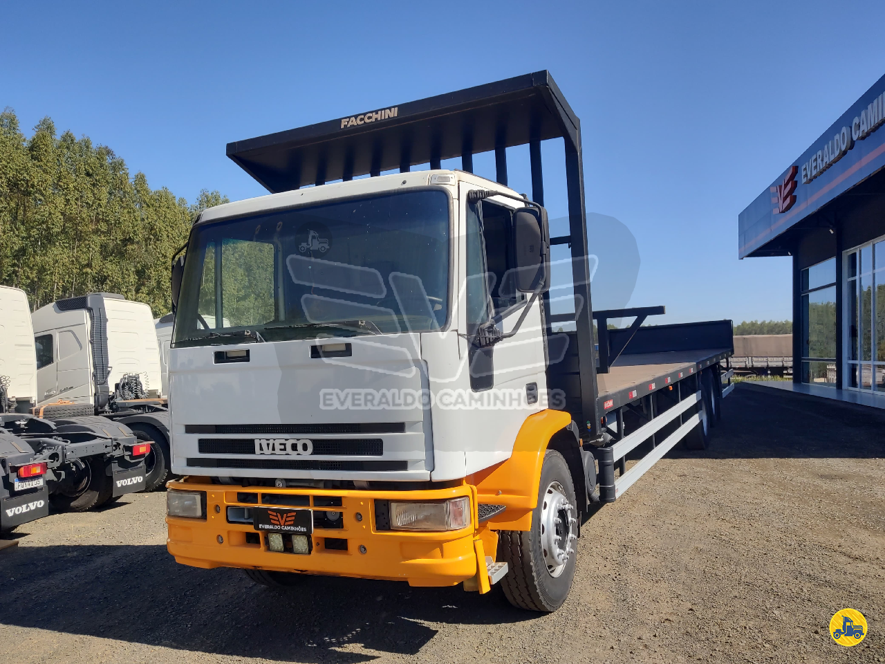 CAMINHAO IVECO EUROCARGO 230E24 Carga Seca Truck 6x2 Everaldo Caminhões MOGI GUACU SÃO PAULO SP